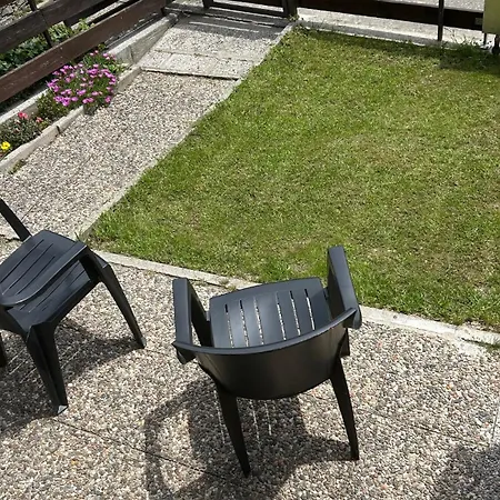 Casa Sally - E Montagna Feriehus